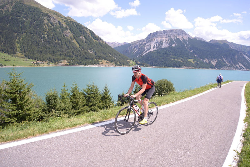 What To Wear With Cycling Shorts: Stylish Outfit Ideas